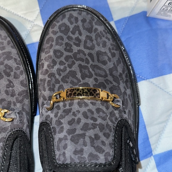Cher Strauberry Cheetah Vans - Picture 9 of 9